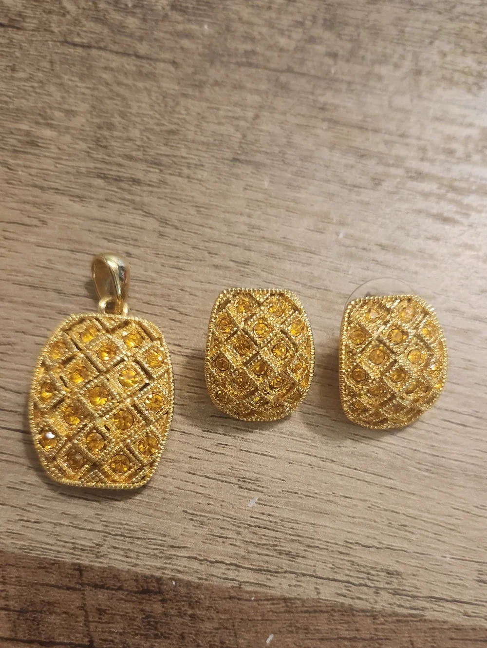 Gold-Tone Yellow Crystal Grid Pendant and Earring Set